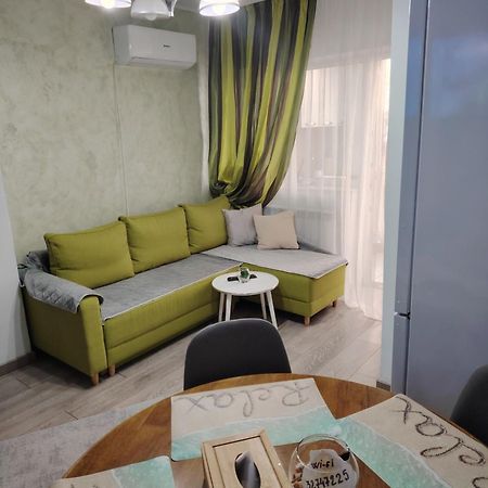 Relax Downtown Suite Köstence Dış mekan fotoğraf
