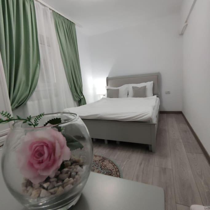 Relax Downtown Suite Köstence Dış mekan fotoğraf